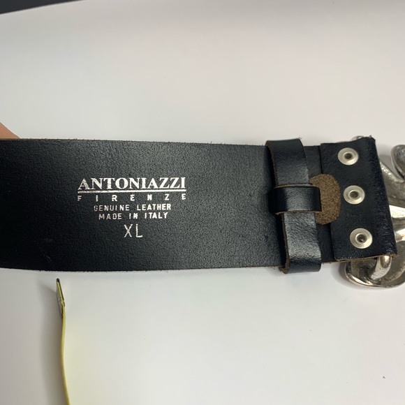Antoniazzi Firenze Italy leather flower buckle XL - Picture 6 of 7